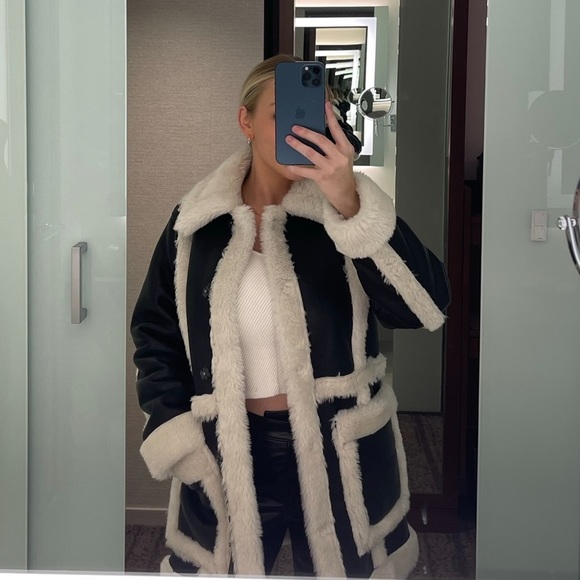 Abercrombie & Fitch Jackets & Blazers - Abercrombie Faux Leather & Fur Jacket